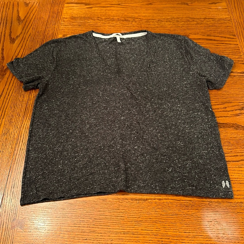 Women’s Victoria’s Secret T-shirt, size XL